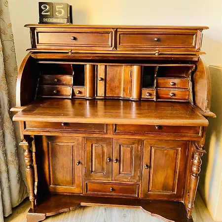 Gandarinha Junto Ao Mar * קסקאיס