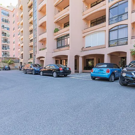 Gandarinha Junto Ao Mar