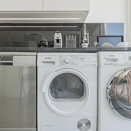 Gandarinha Junto Ao Mar * 카스카이스